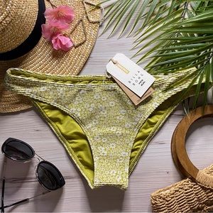 Billabong 🍍 Tanlines Ditsy Floral Tropic Bikini Bottoms